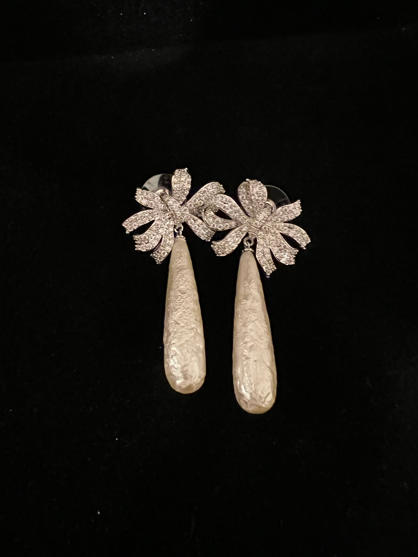 Cotton Pearl Drop Earring