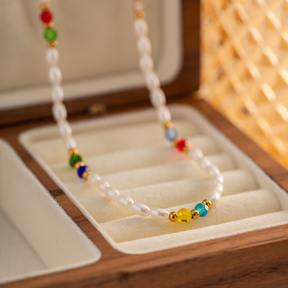 Handcrafted freshwater pearl necklace