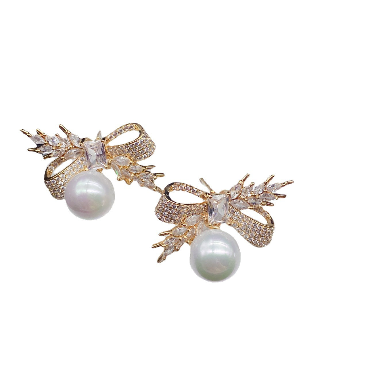 Butterfly Zircon Setting pearl drop earring
